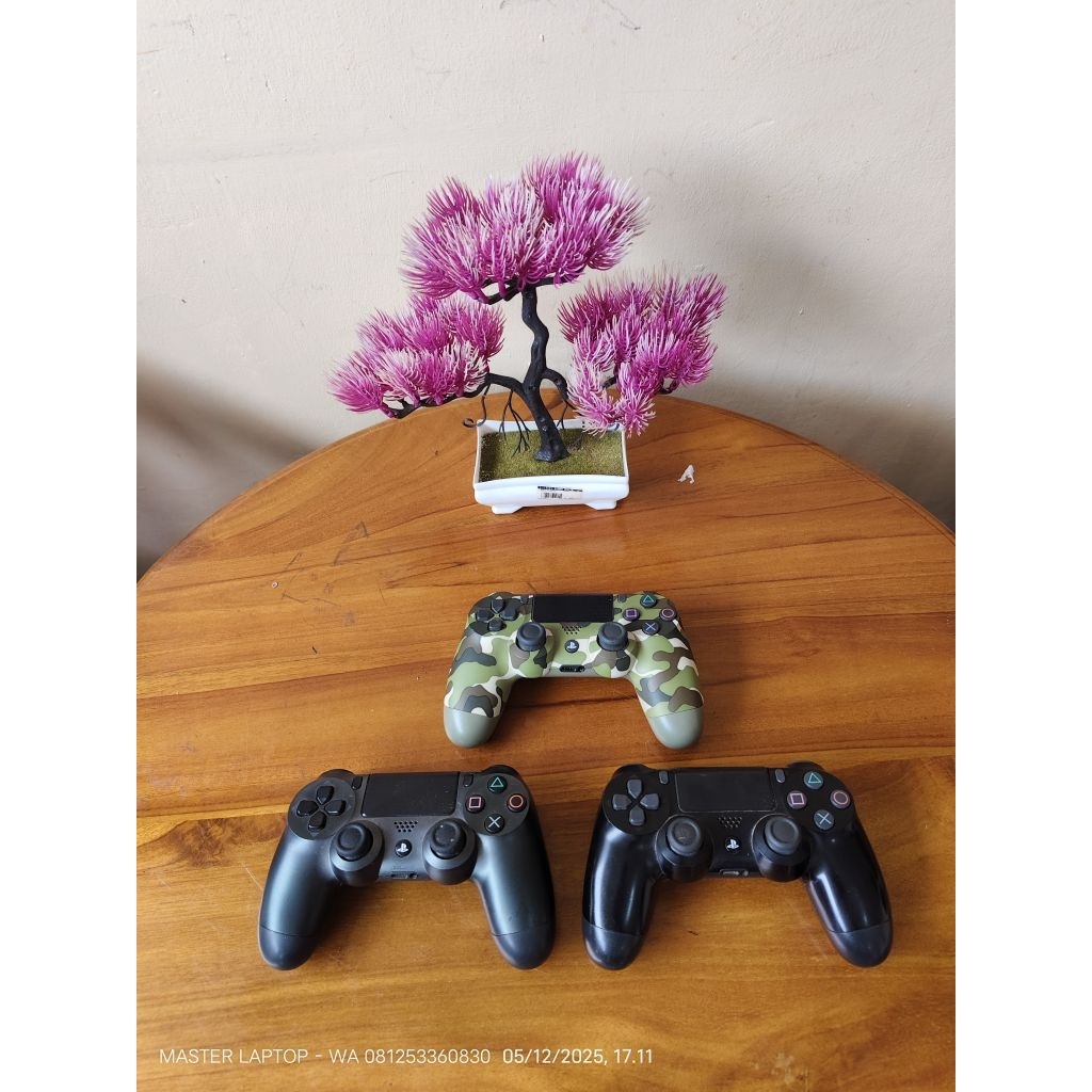 Stick bekas OM ps4 original mesin