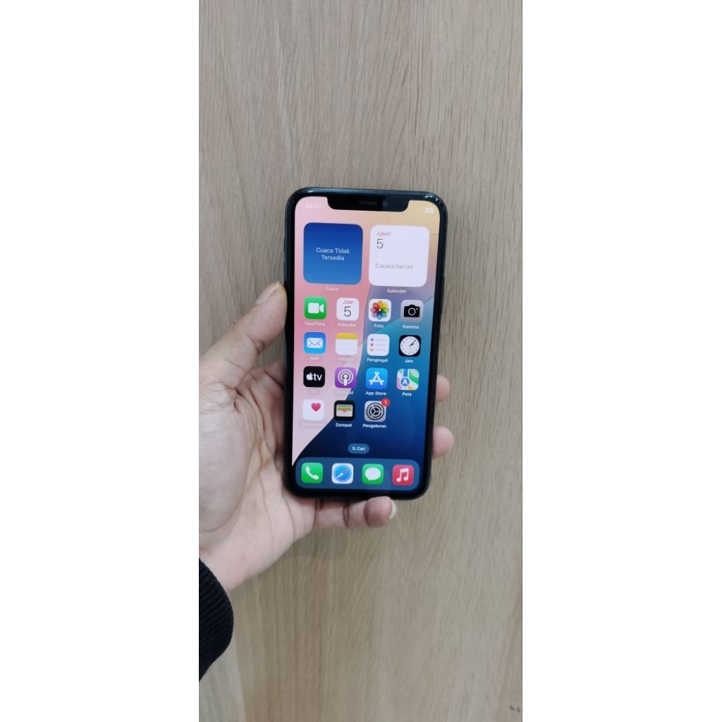 HP HAPE BEKAS SECOND IPHONE 11 PRO IBOX MINUS
