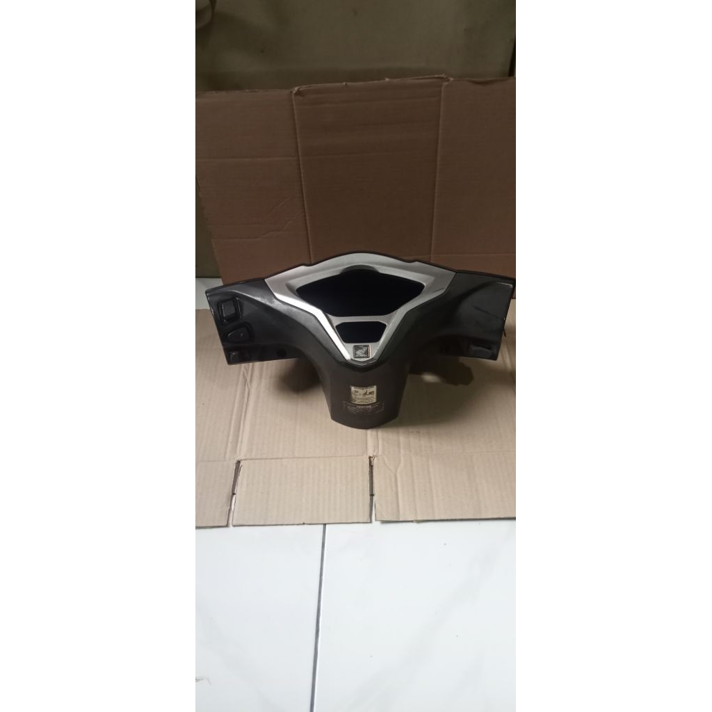 BATOK DEPAN BELAKANG VARIO FI 110 SECOND ORIGINAL