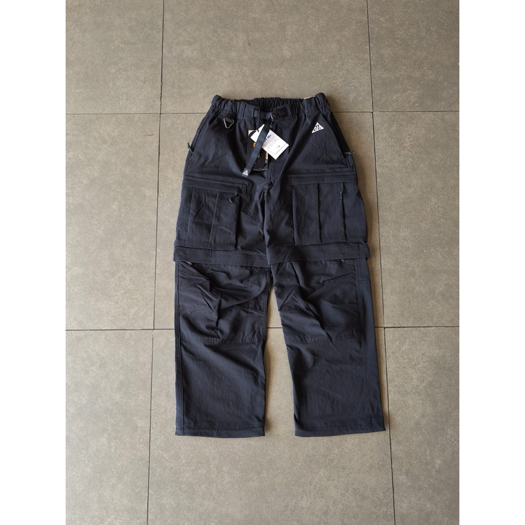 Nike ACG "Smith Summit" Cargo Pants Black Anthracite BNWT (New)