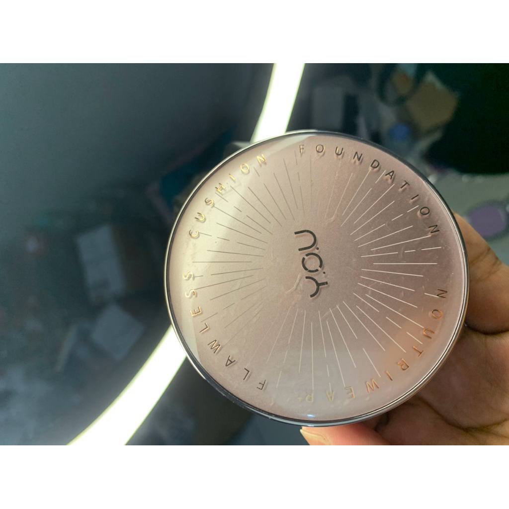 You Noutriwear Flawless Cushion Foundation C304 Pink Nude Free Lip Tin You Sun N Fun