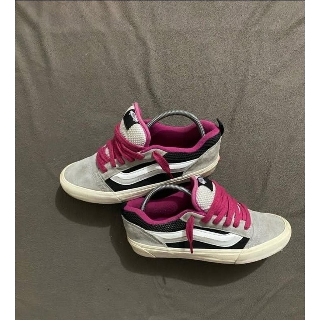 Vans Knu Skool