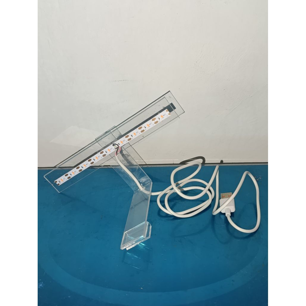 Lampu LED Strip 5 Volt Untuk Hiasan Aquarium