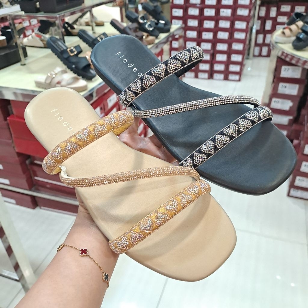 sandal teplek wanita fladeo