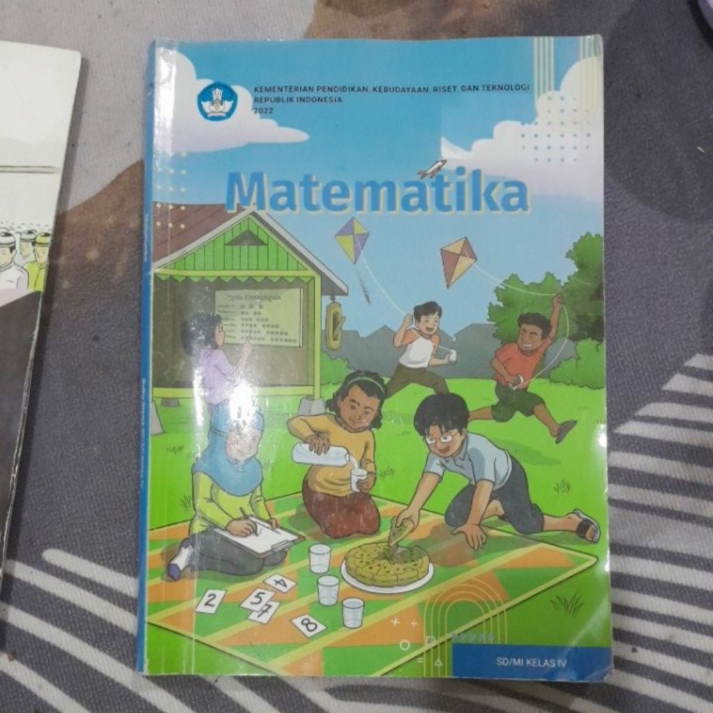 Buku Matematika SD kelas 4