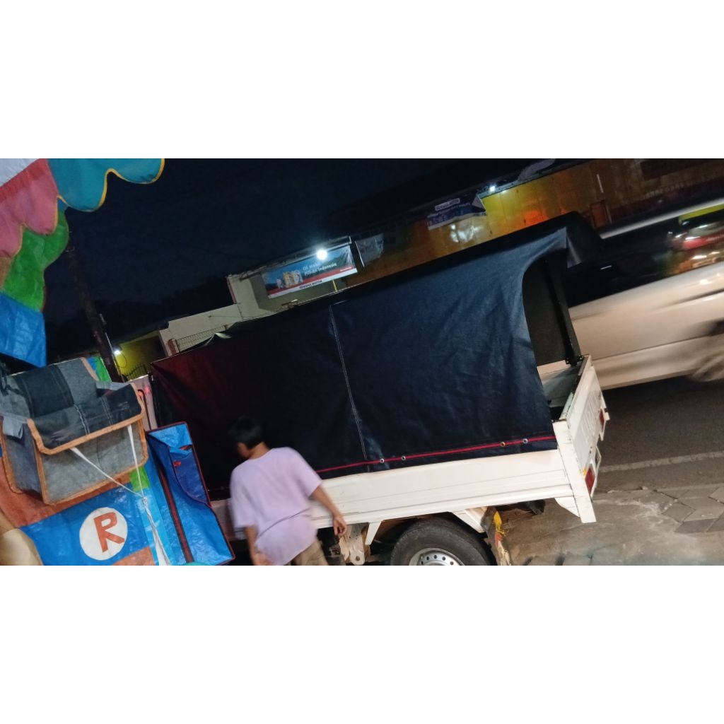 tutup rangka blakang bak mobil