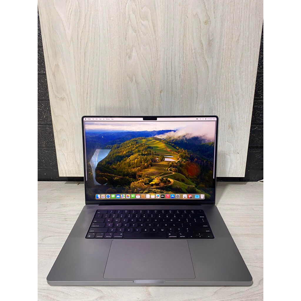 Macbook Pro M1 Pro 2021 16inc RAM 32gb SSD 512gb