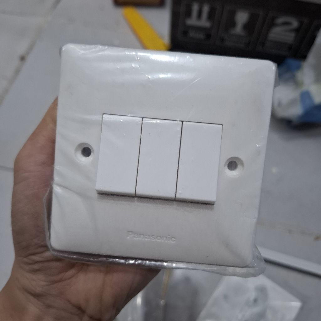 Panasonic Acrosea Triple Saklar Inbow | Triple Saklar Acrosea