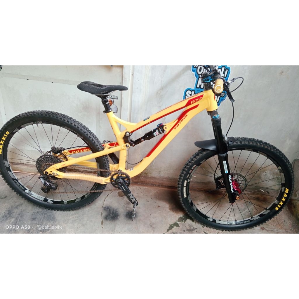 MTB Enduro patrol 672