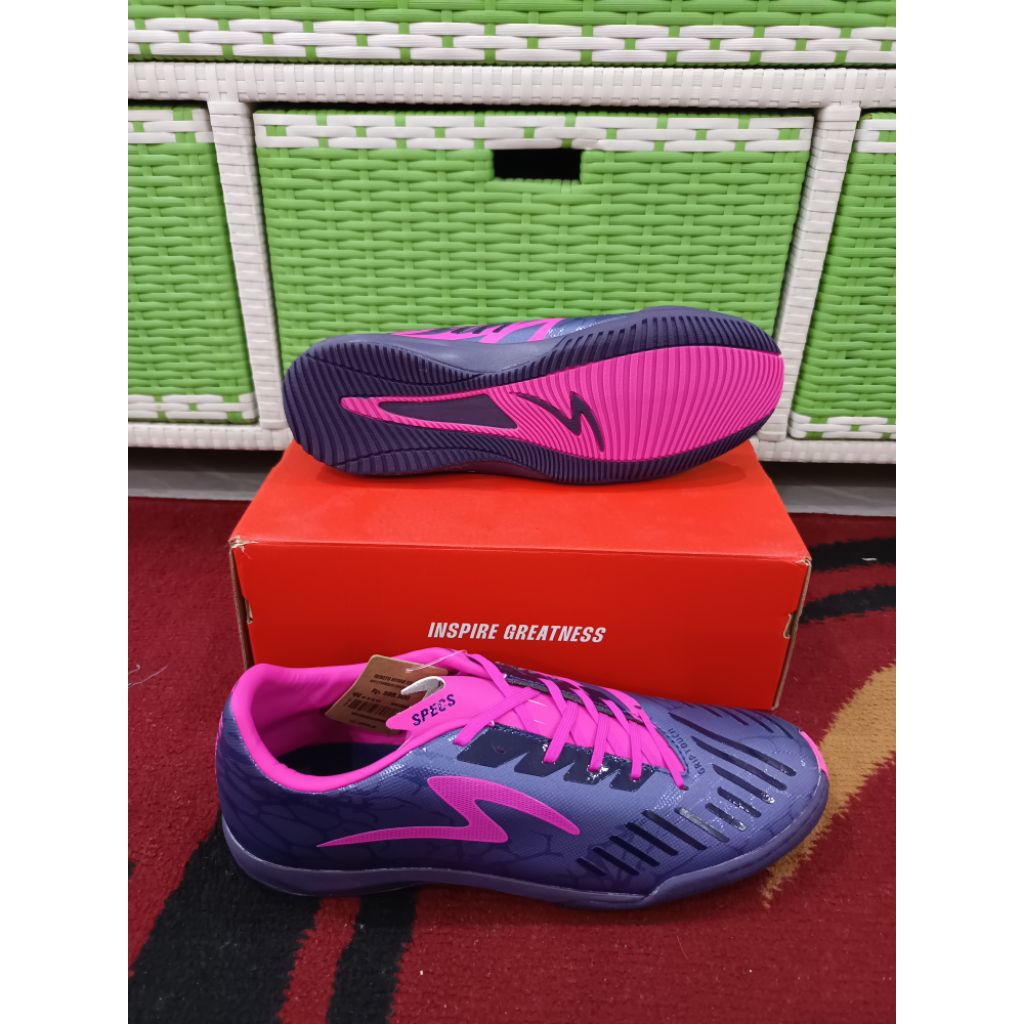 Sepatu futsal specs Hydra, size 44