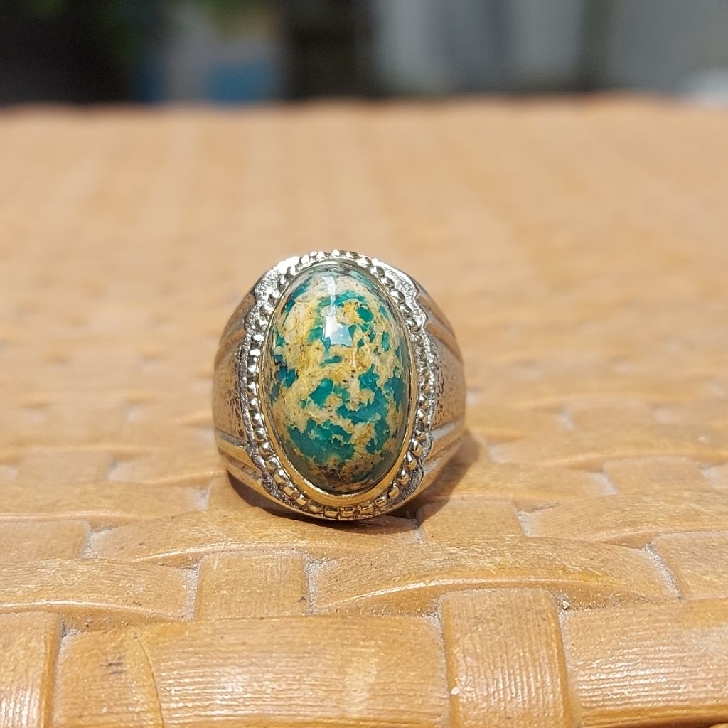 pirus persia hijau serat emas