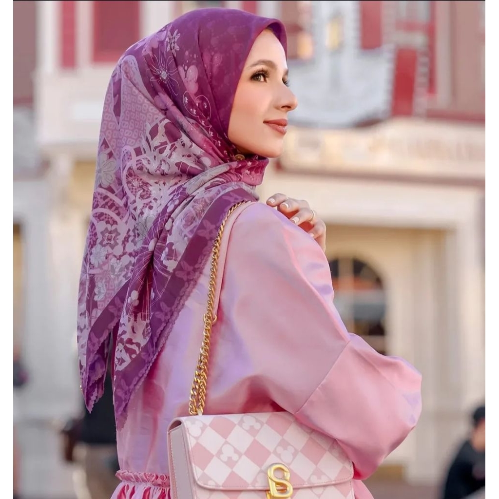 TDP BOW SERIES BUTTONSCARVES