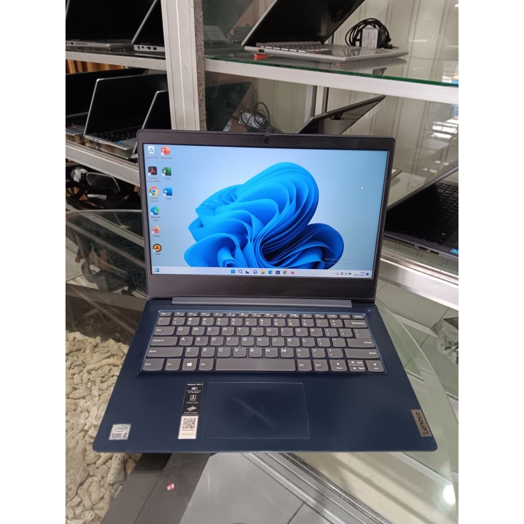Laptop Lenovo Ideapad Slim 3