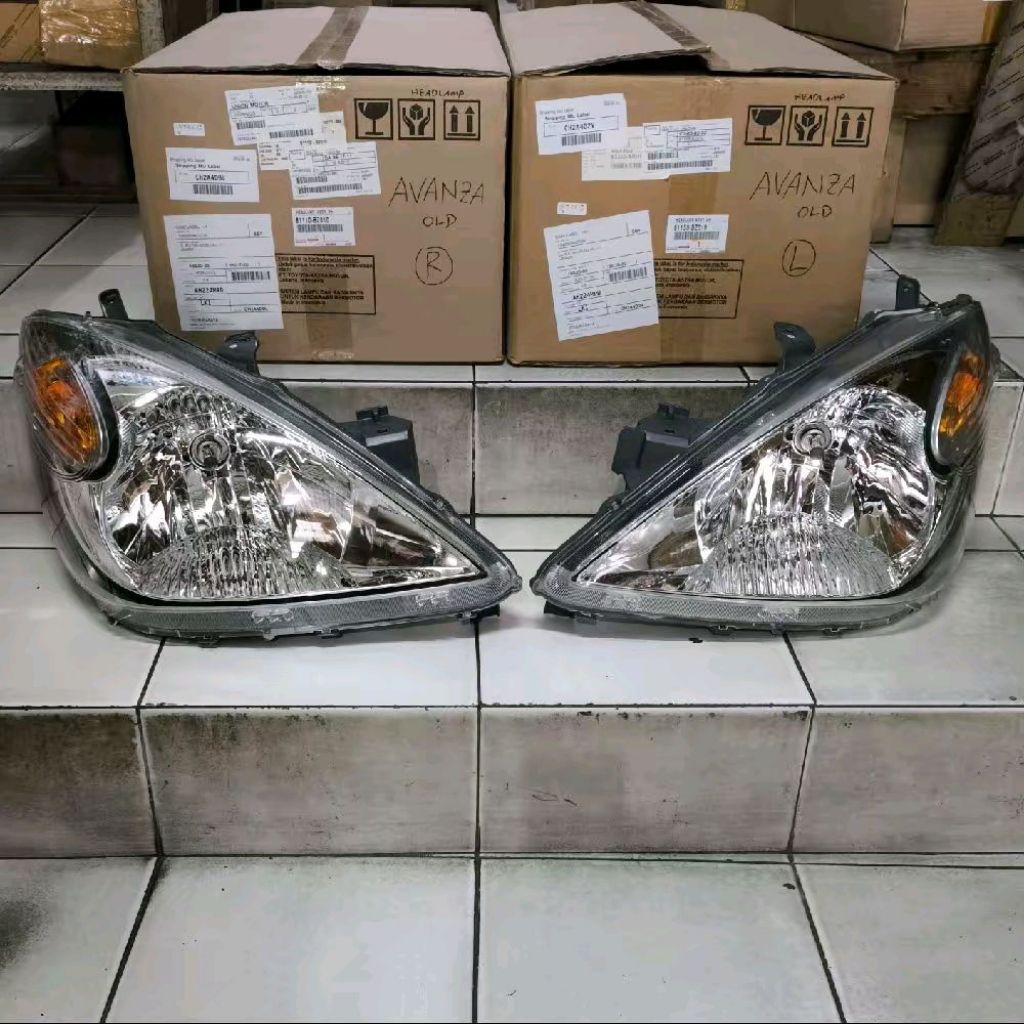 Headlamp lampu depan kanan kiri Toyota Avanza Daihatsu Xenia gen 1 lama tahun 2004 2005 2006 Asli Or