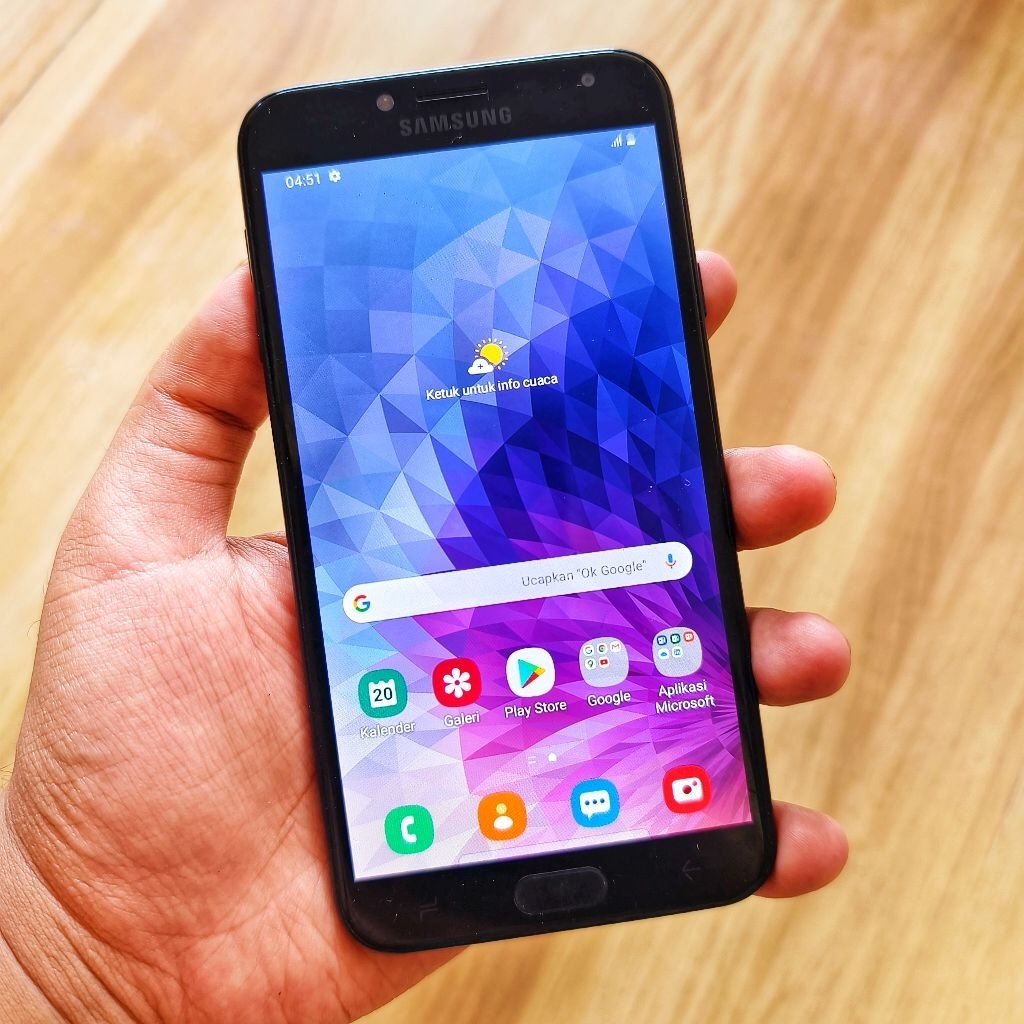 SAMSUNG J4 2018 AMOLED 2/32 SECOND NORMAL BERKUALITAS