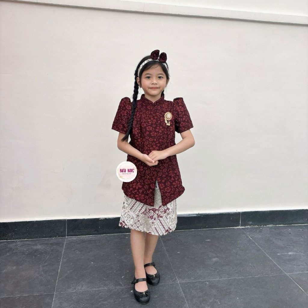 Kata Kids Kebaya Janggan Anak Pendek Rok Pendek Warna / Kebaya Anak Pendek