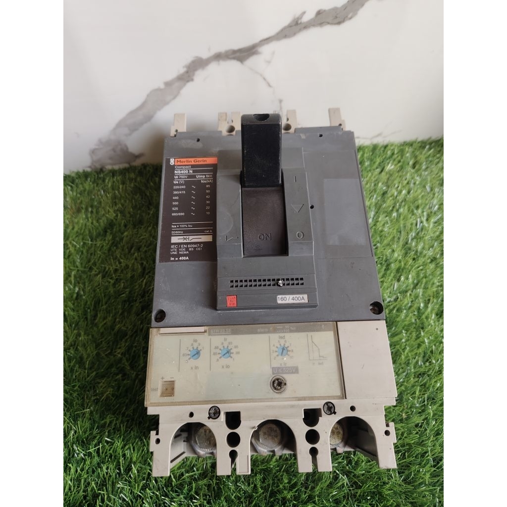 MCCB Merlin gerin tipe N-S400 N