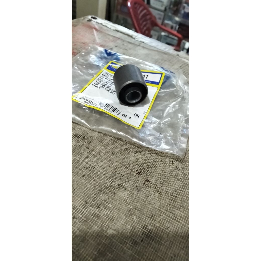 bushing breket mounting bawah Peugeot 206 406 307