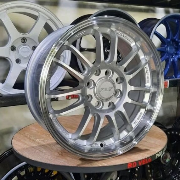 Velg Mobil Ring 15 PCD 4×100/114.3 Rep. VolkRays RE30 Racing Wheel Brave A008