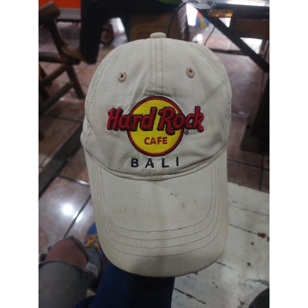 Topi Hardrock Cafe