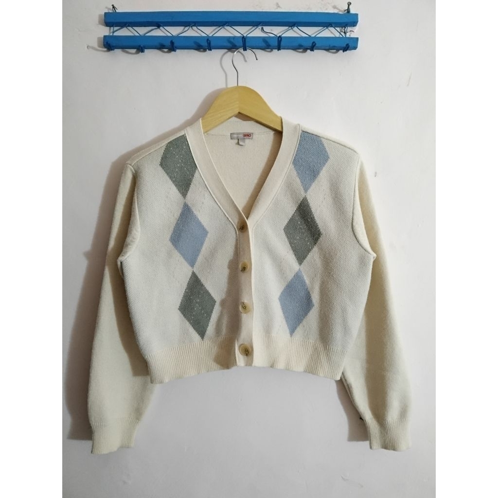 cardigan crop ketupat spao
