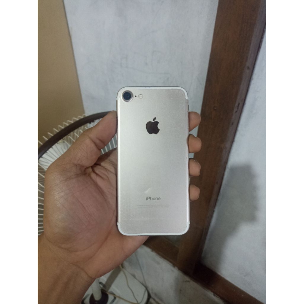 POINT MESIN IPHONE 7 32GB SINYAL AMAN