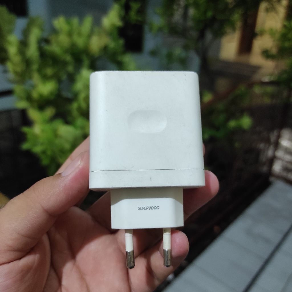 charger Oppo / Realme supervooc 67 Watt Original copotan bawaan hp ( kondisi bekas )