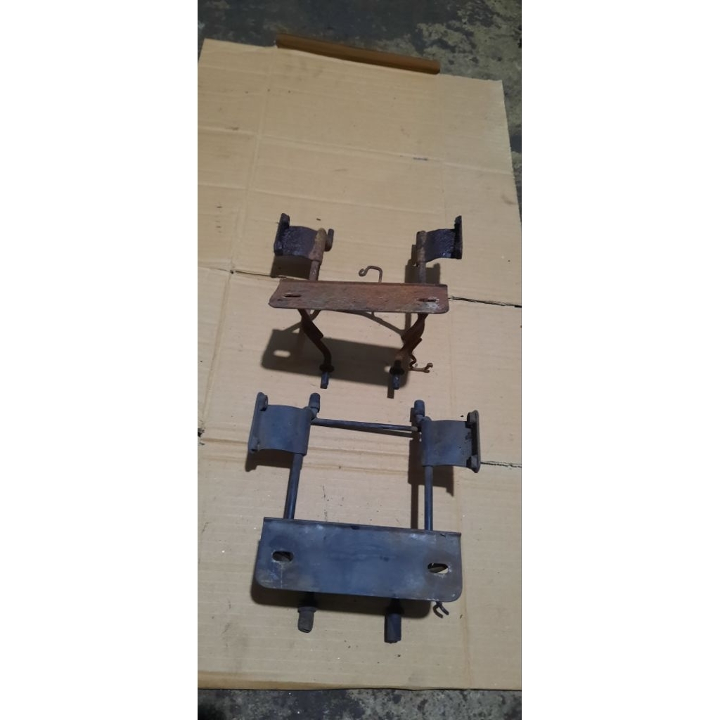 breket Kupingan lampu depan megapro lama primus tiger lawas lama original copotan