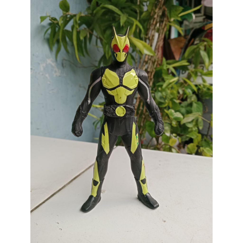rhs kamen rider zero one tinggi 17cm bandai