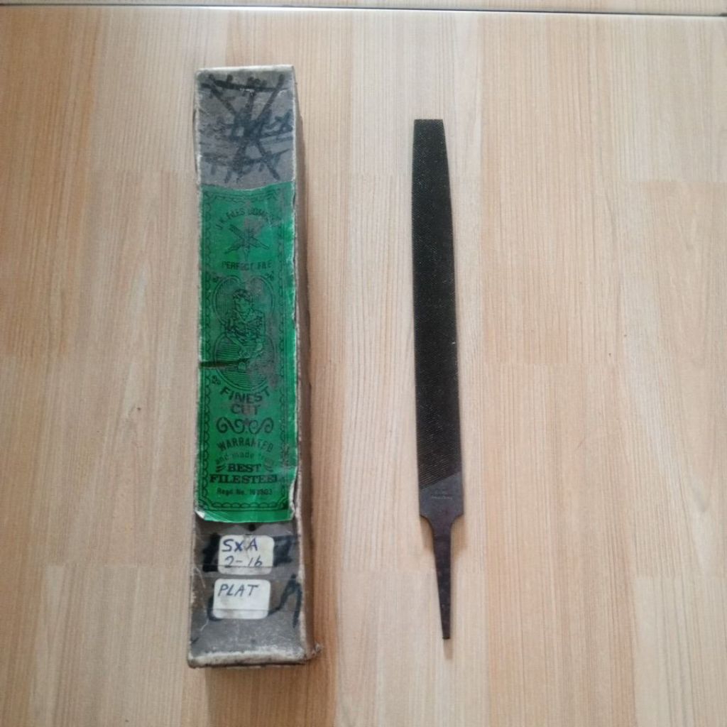 Kikir Plat 8'/200mm BASTARD India