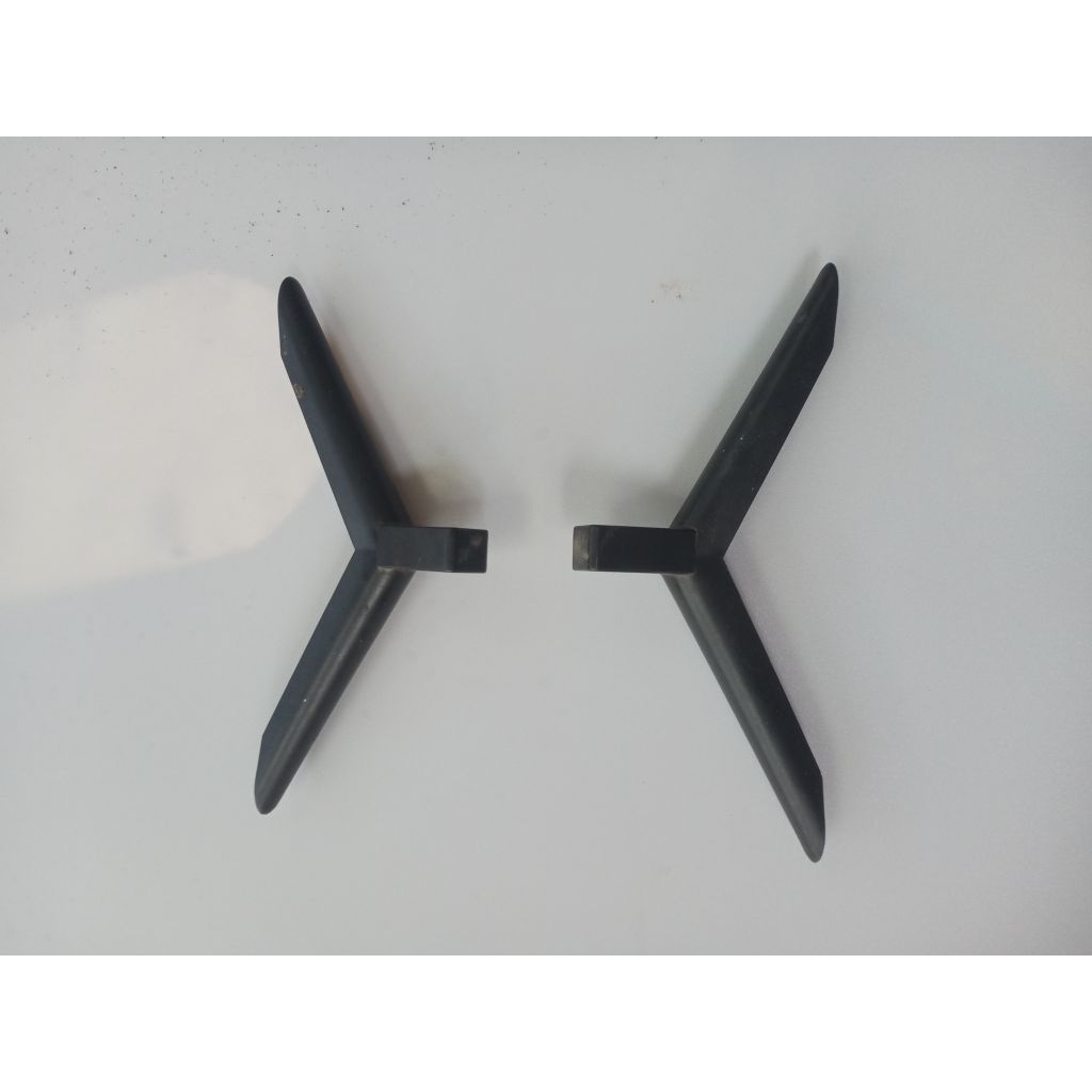 Stand Kaki Tv LED WEYON 32 inci