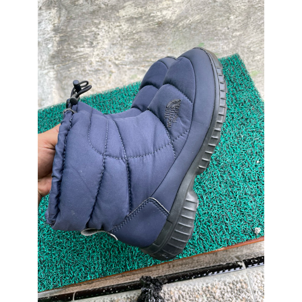 BOOT TNF SIZE 39 ( SECOND ORIGINAL )