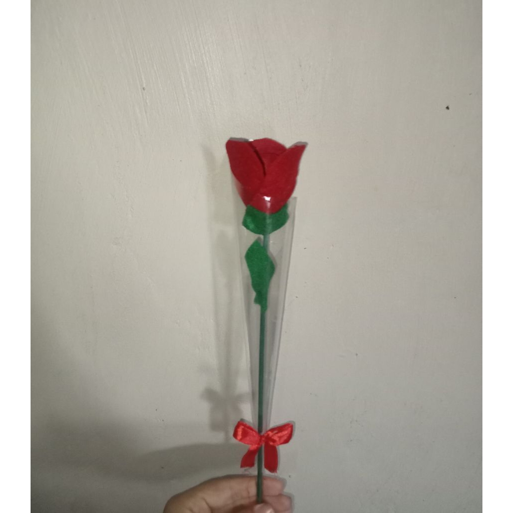 buket bunga mawar 1 tangkai.
