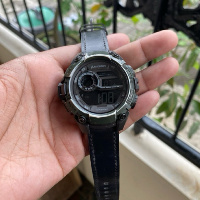 jam tangan eiger creston