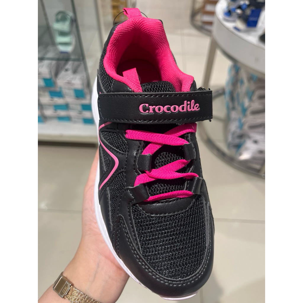 sepatu sekolah anak cewe crocodile ori