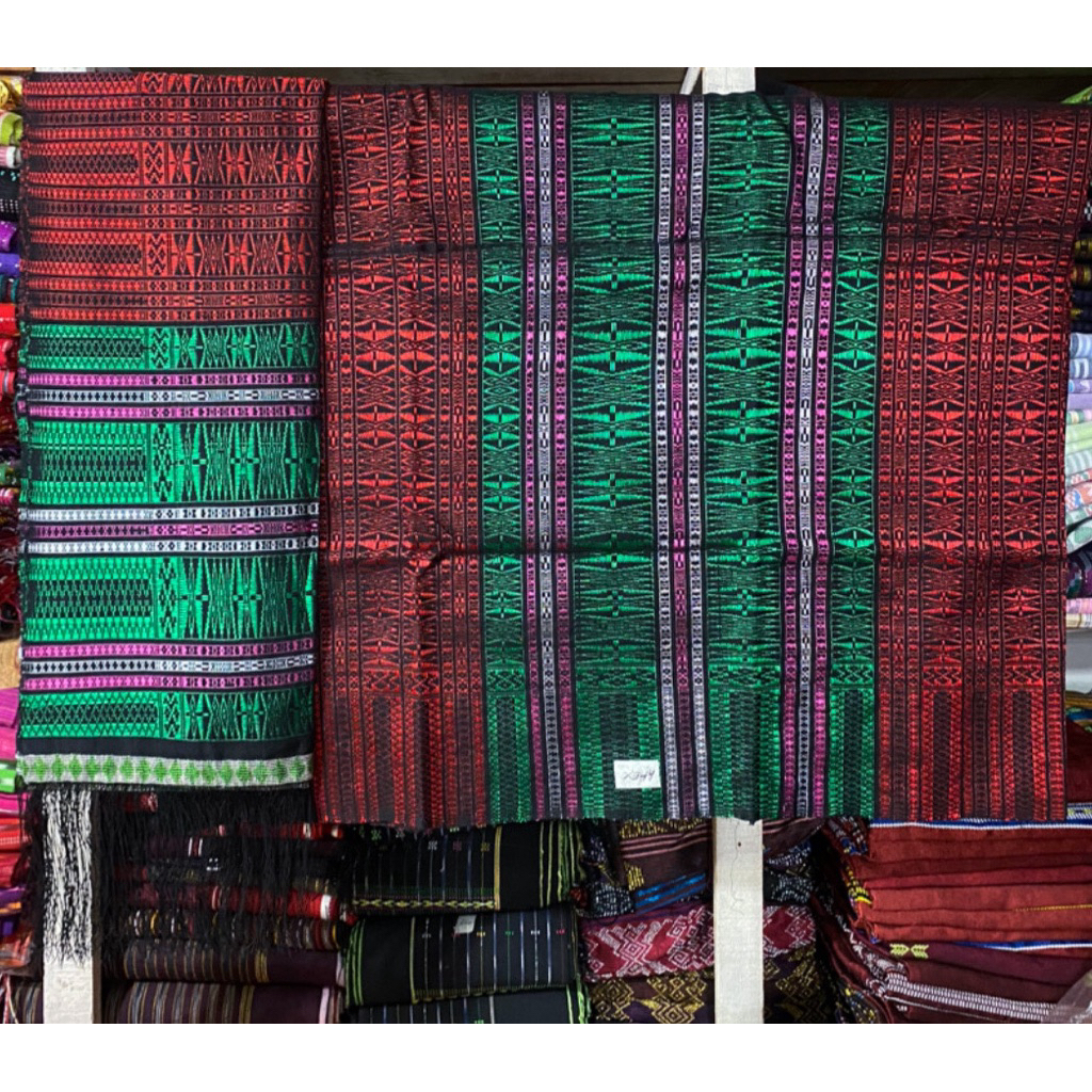 SONGKET TUMTUMAN KLASIK TENUN TARUTUNG