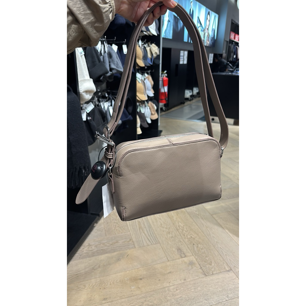 tas selempang HnM tas sling bag HnM tas hnm jastip