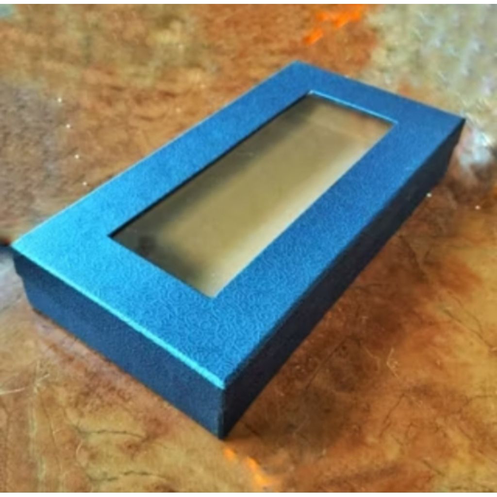 kotak kado transparan