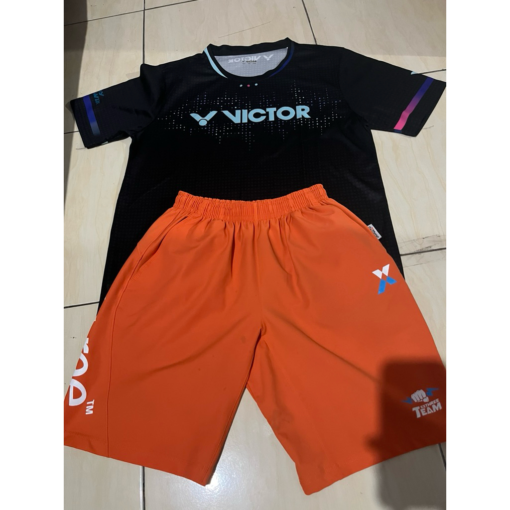 Kaos victor original size L second seperti baru