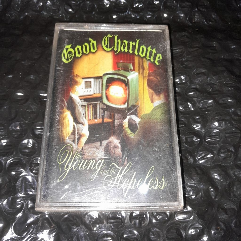 kaset good charlotte the young and the hopeless