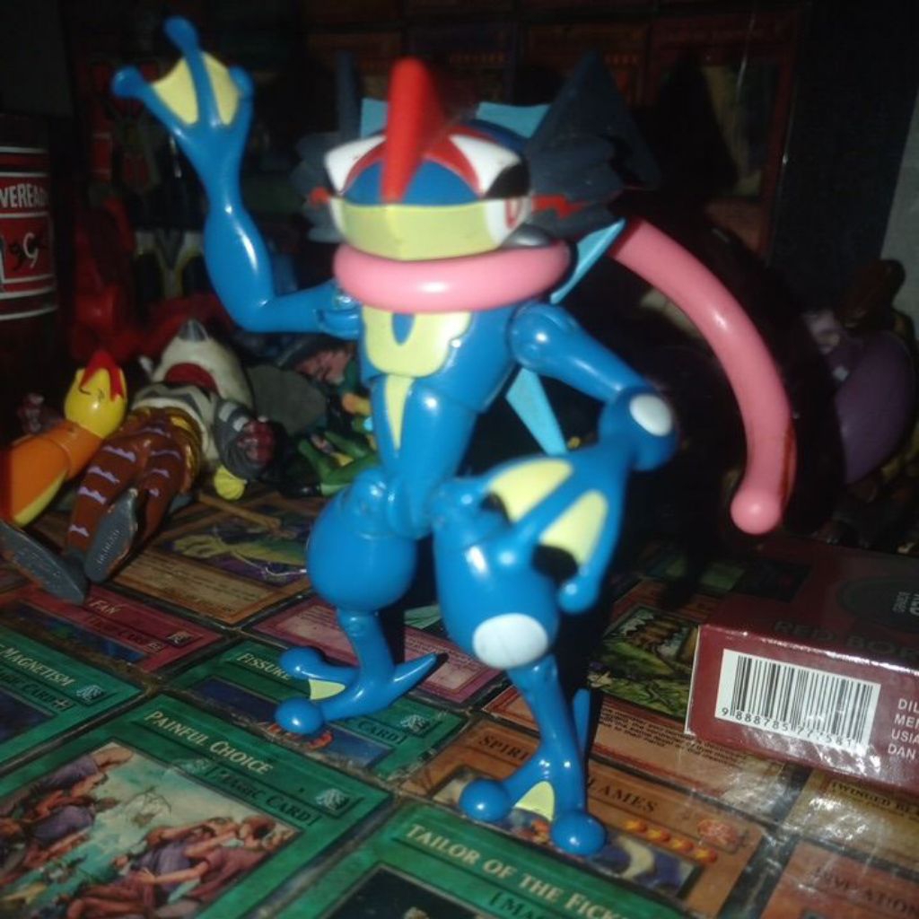figure pokemon ori