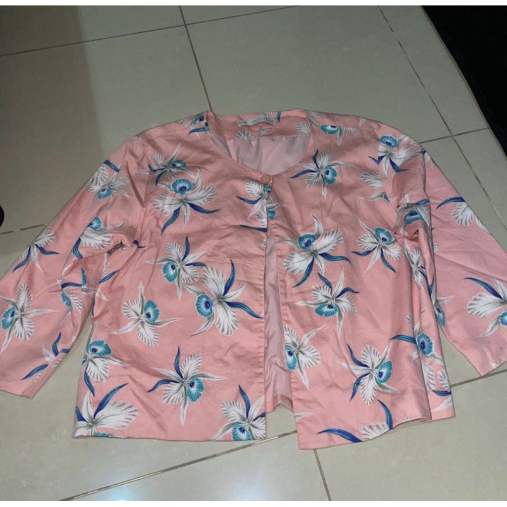 preloved blazer minimal