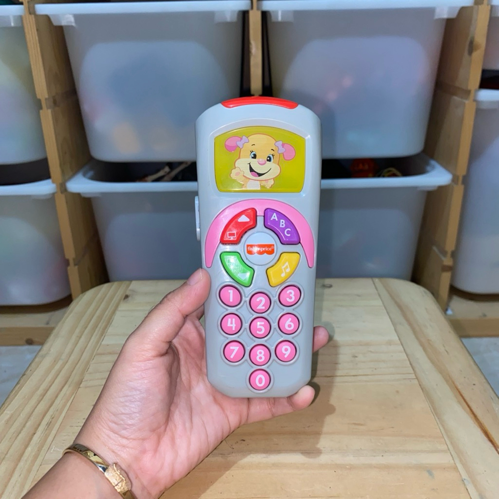 Fisher Price Laugh & Learn Puppy's Remote - Mainan Hp Remot Bayi Fisher Price Pink