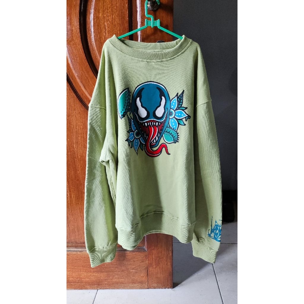 crewneck sweater M231 We are Venom marvel second