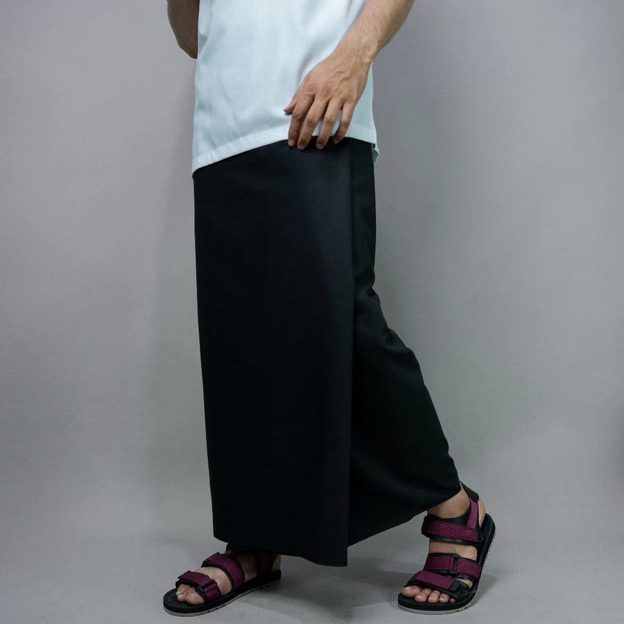 Sarung Pria Dewasa Toyobo motif sarung polos hitam / sarung sholat pria / sarung laki laki dewasa