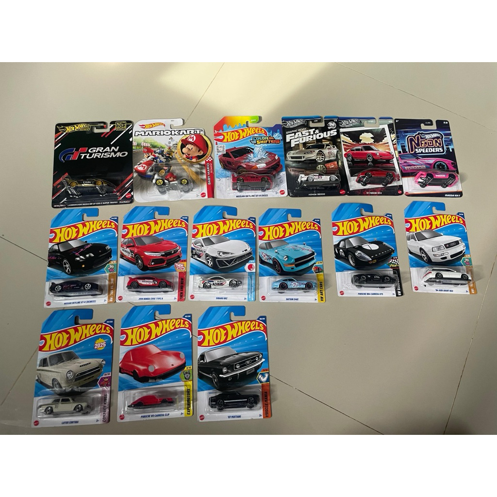 borongan hot wheels 15 pcs