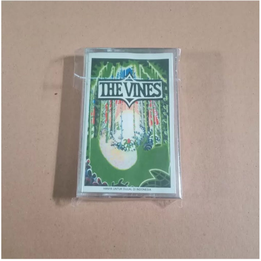 The Vines - Highly Evolved Kaset