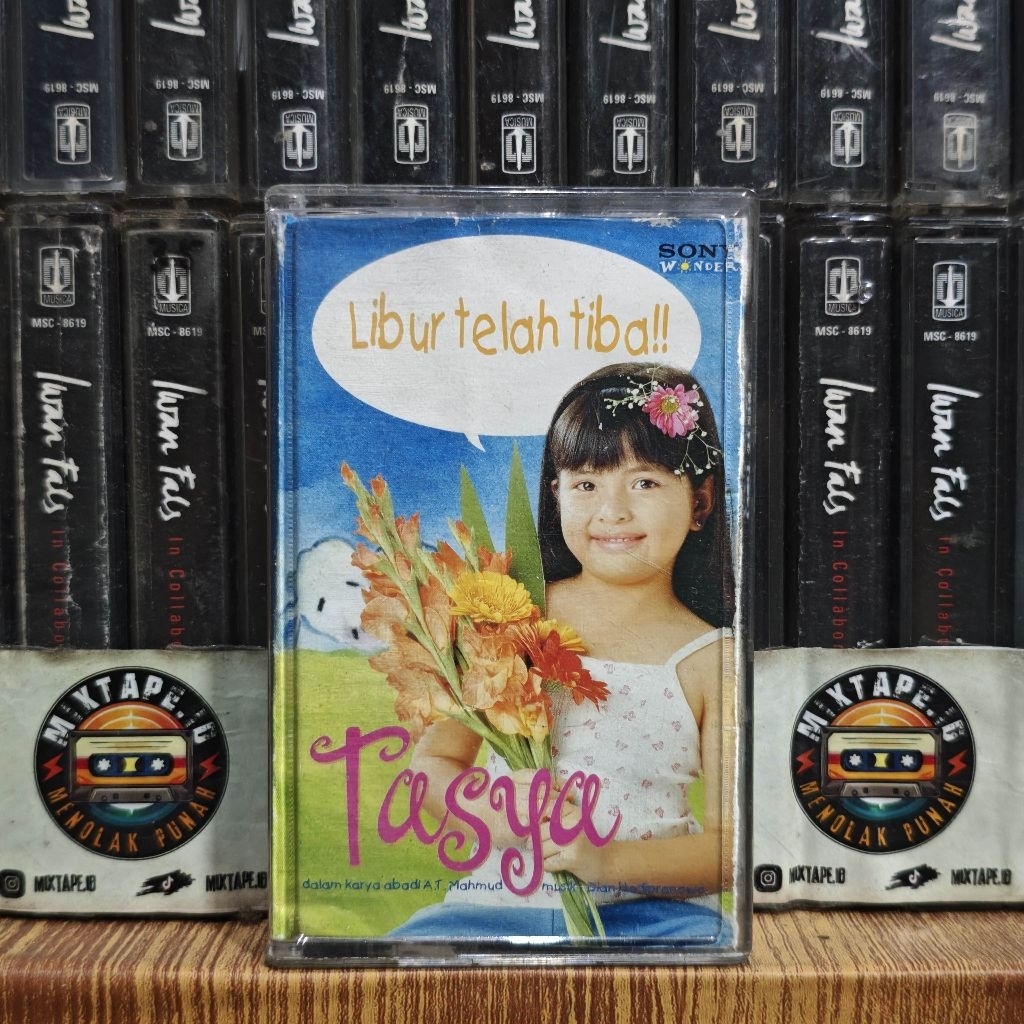 Kaset - Tasya - Libur Telah Tiba - Tasya Kamila - Kaset Pita - Radio Tape - Radio - Pemutar Kaset - 
