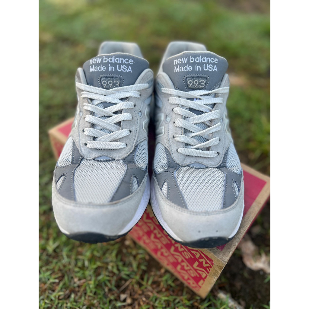 New Balance 993