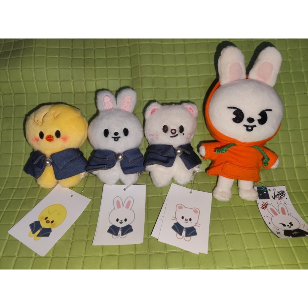 Skzoo Doll Plushie 10cm (Leebit,Bbokari,Jiniret) 15cm Leebit + 2 outfit
